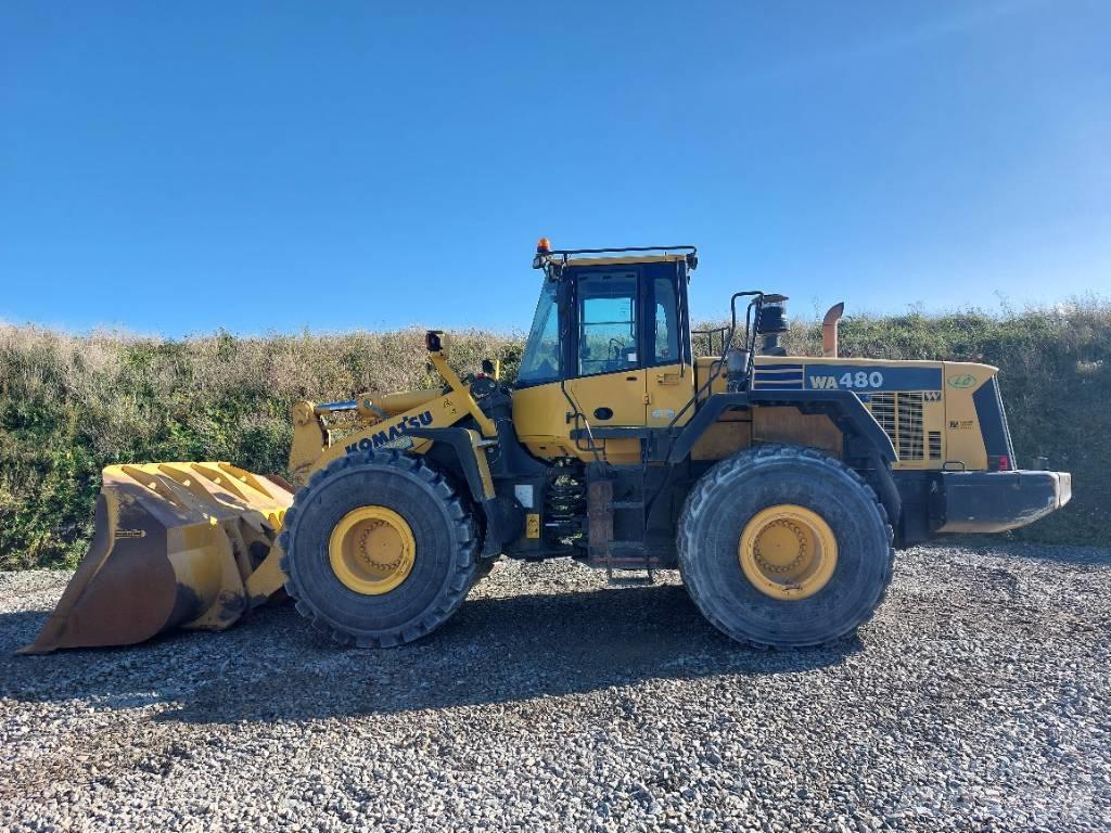 Komatsu WA480-6 輪胎式裝載機