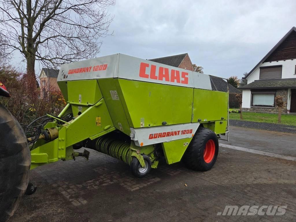 CLAAS Quadrant 1200 方形打捆機