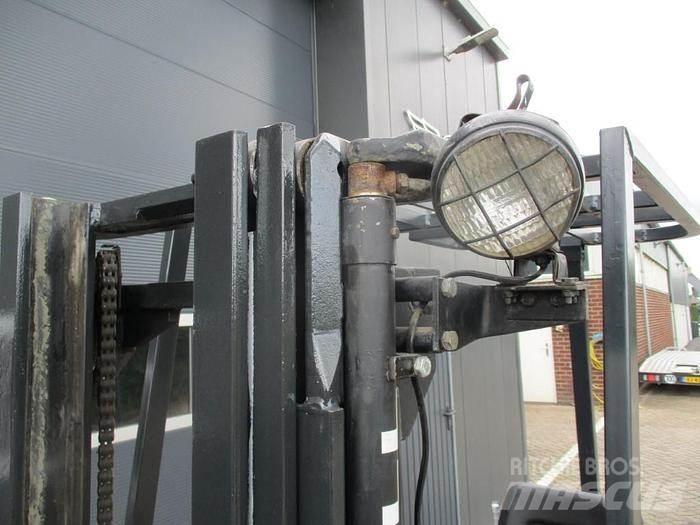 Still R 50-15 電動堆高機