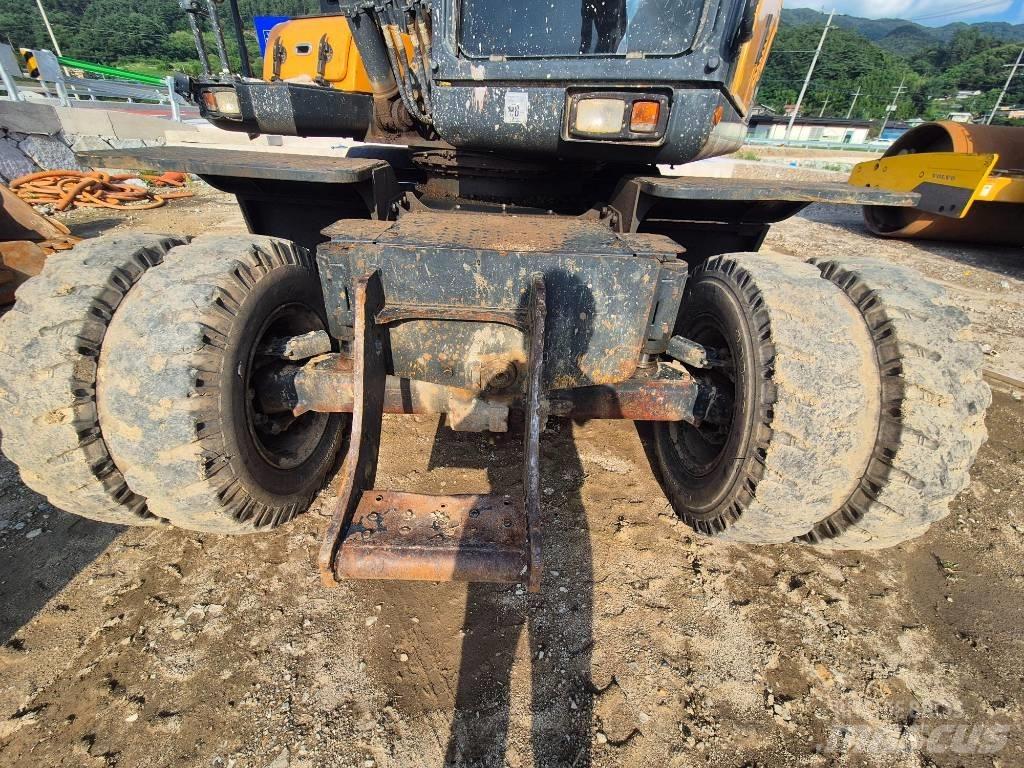 Hyundai HW 145 旋轉式挖土機/掘鑿機/挖掘機