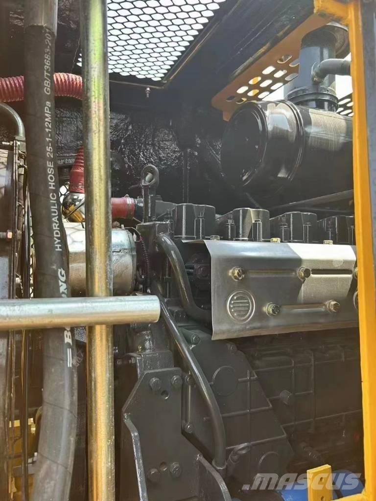 LiuGong 856 輪胎式裝載機