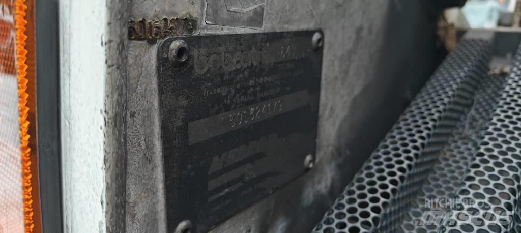 Bobcat 643 滑移轉向裝載機