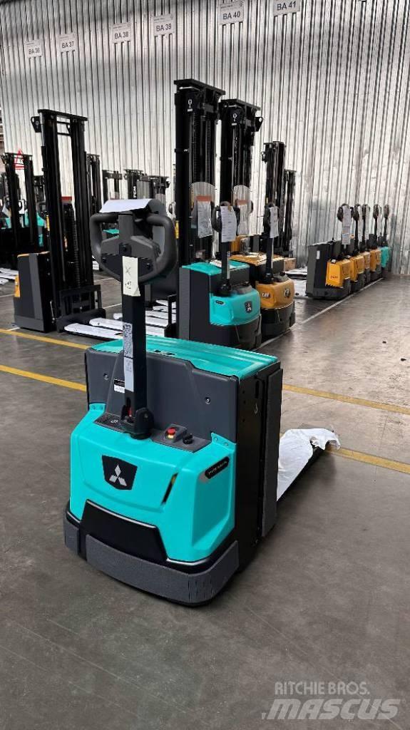 Mitsubishi PBP20N3E 行走控制式堆積機