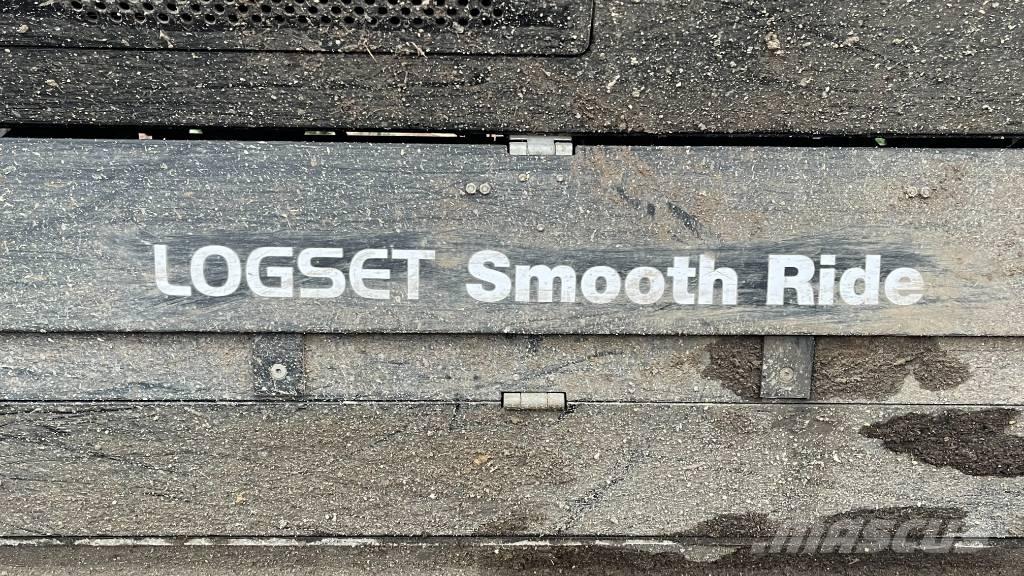 Logset F5 集運機