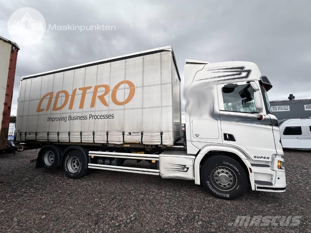 Scania R 580 貨櫃框架卡車