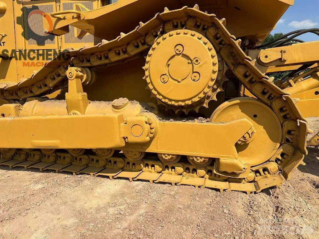 CAT D 8 R 履帶推土機