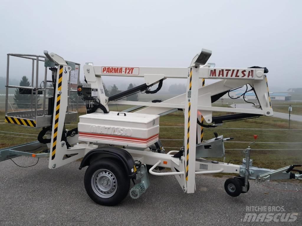 Matilsa Parma 12 T 拖車裝載高空作業平台