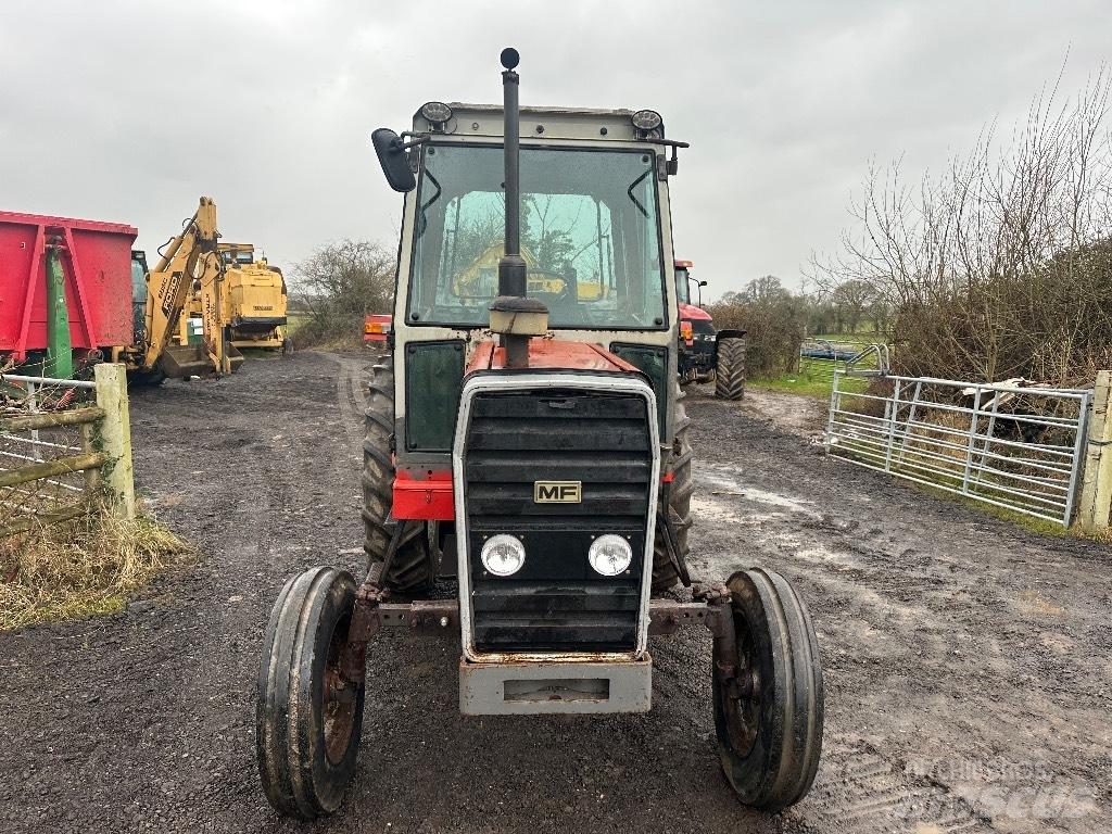 Massey Ferguson 690 曳引機