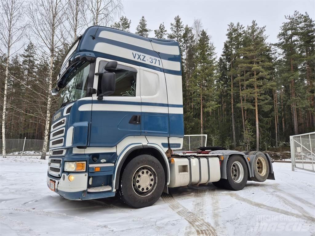 Scania R560 6x2 曳引機組件