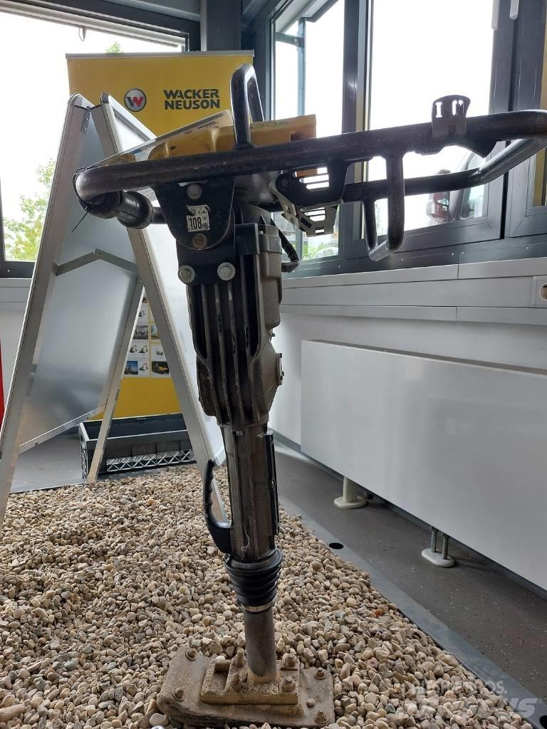 Wacker Neuson AS30e 砸道機/夯實機