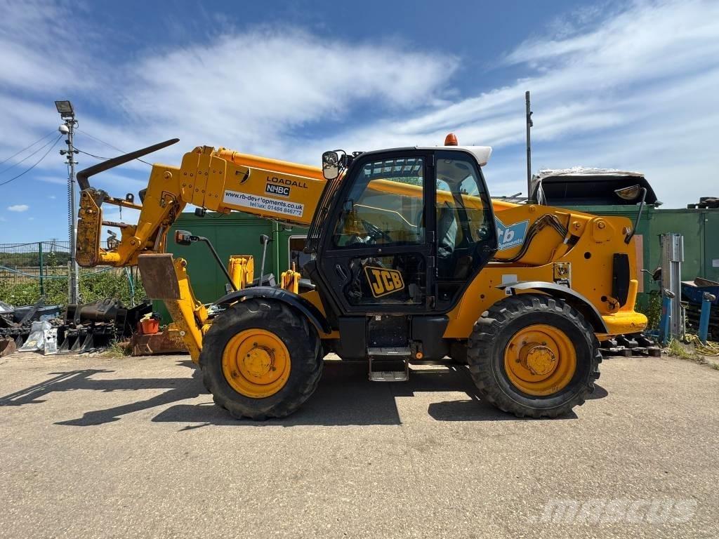 JCB 540-170 伸縮臂操作車