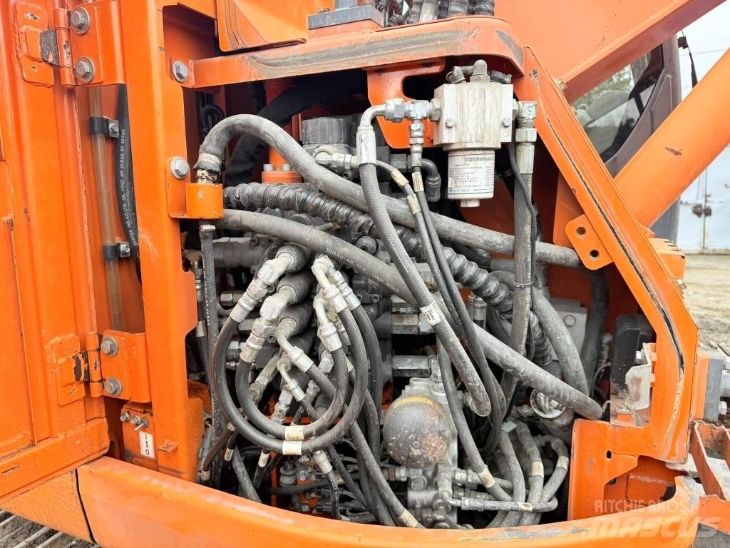 Doosan DX 140 LCR 履帶式 挖土機/掘鑿機/挖掘機