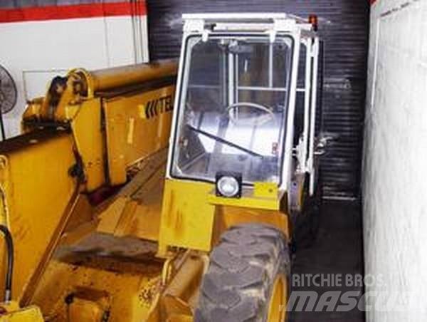 JCB 530B-4HL 越野車