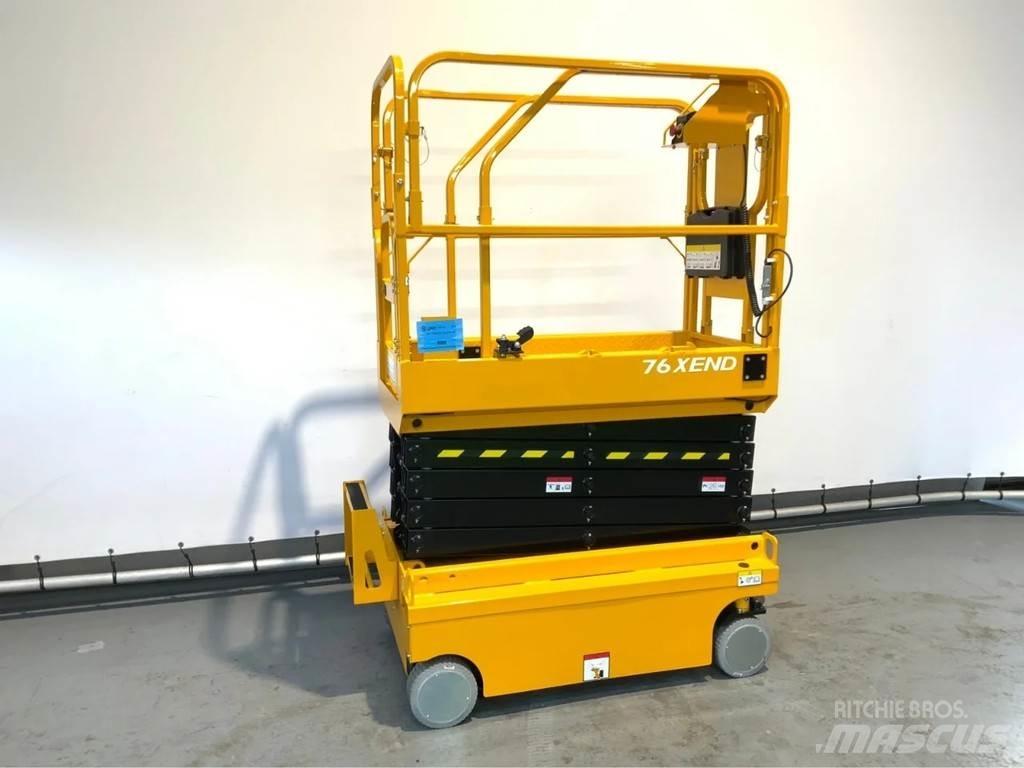 John Deere 76XEND 剪式升降機