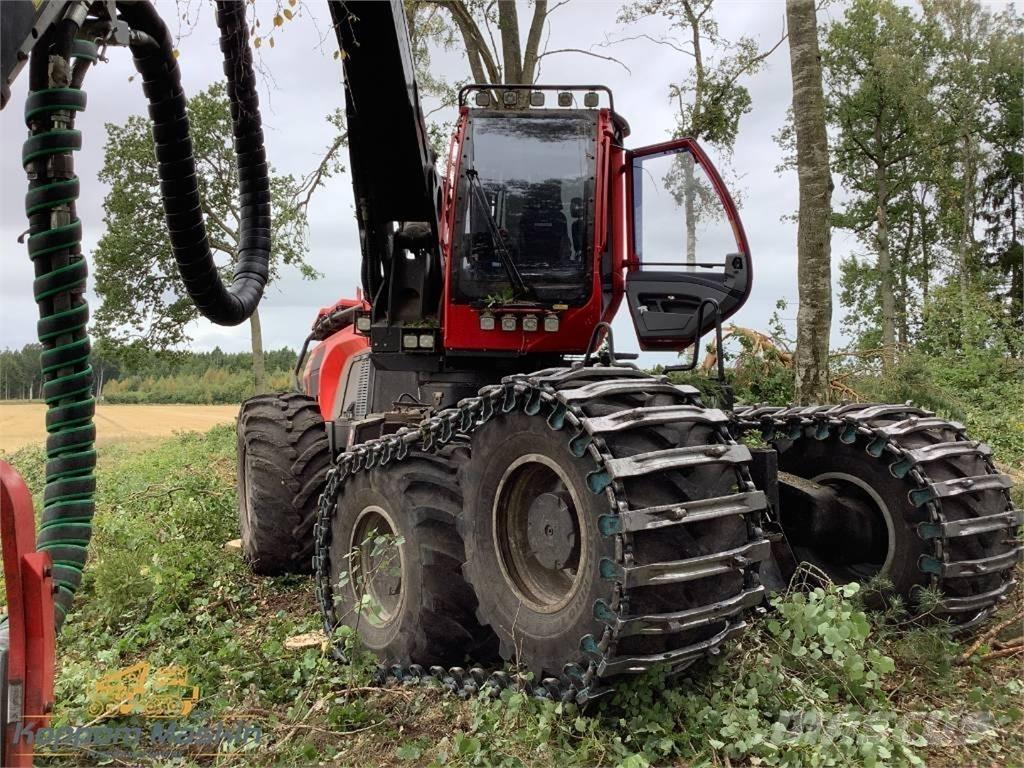 Komatsu 951 收穫機