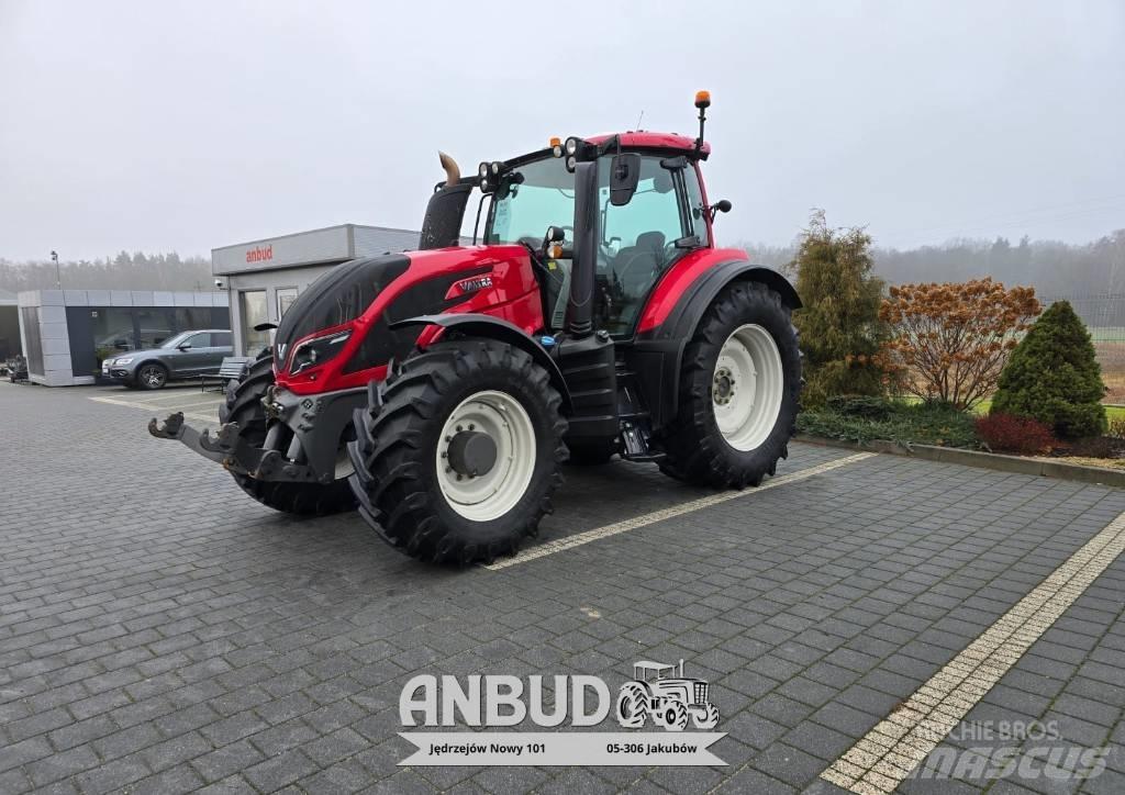 Valtra T234 Versu 曳引機