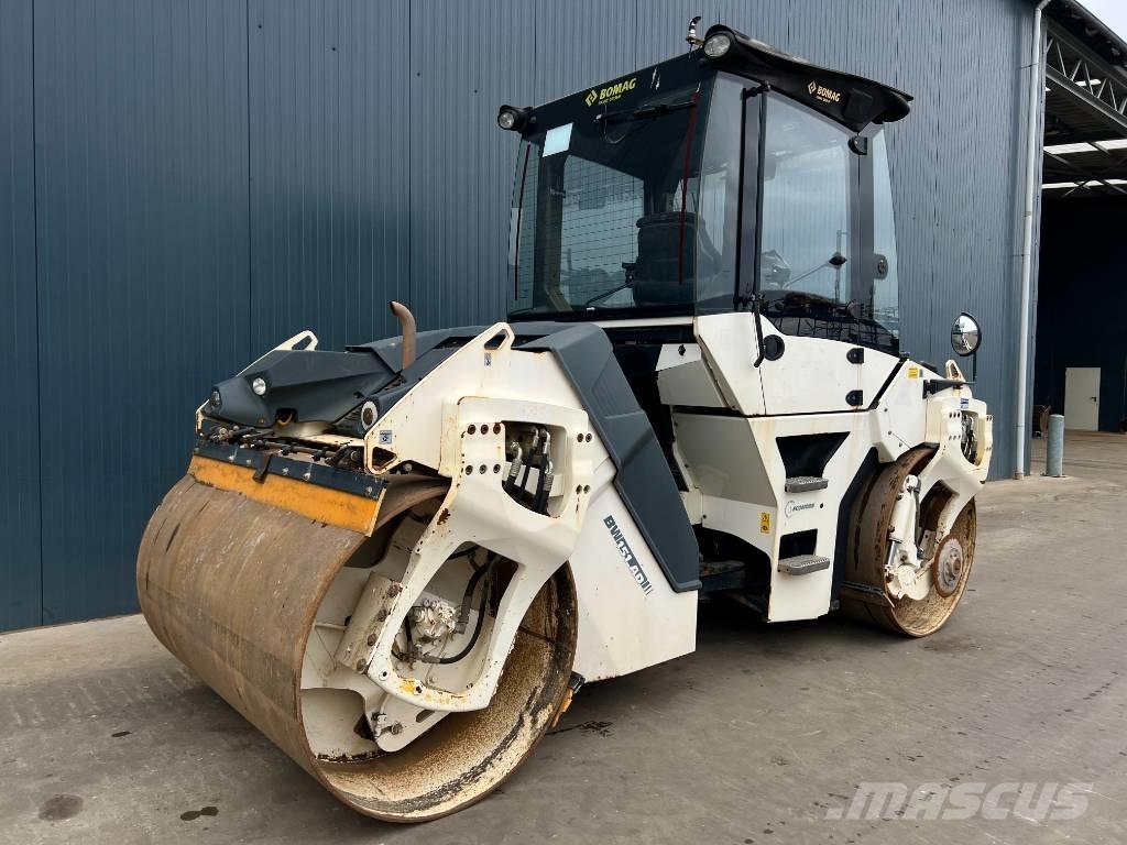 Bomag BW151AD-5 雙輪滾壓機