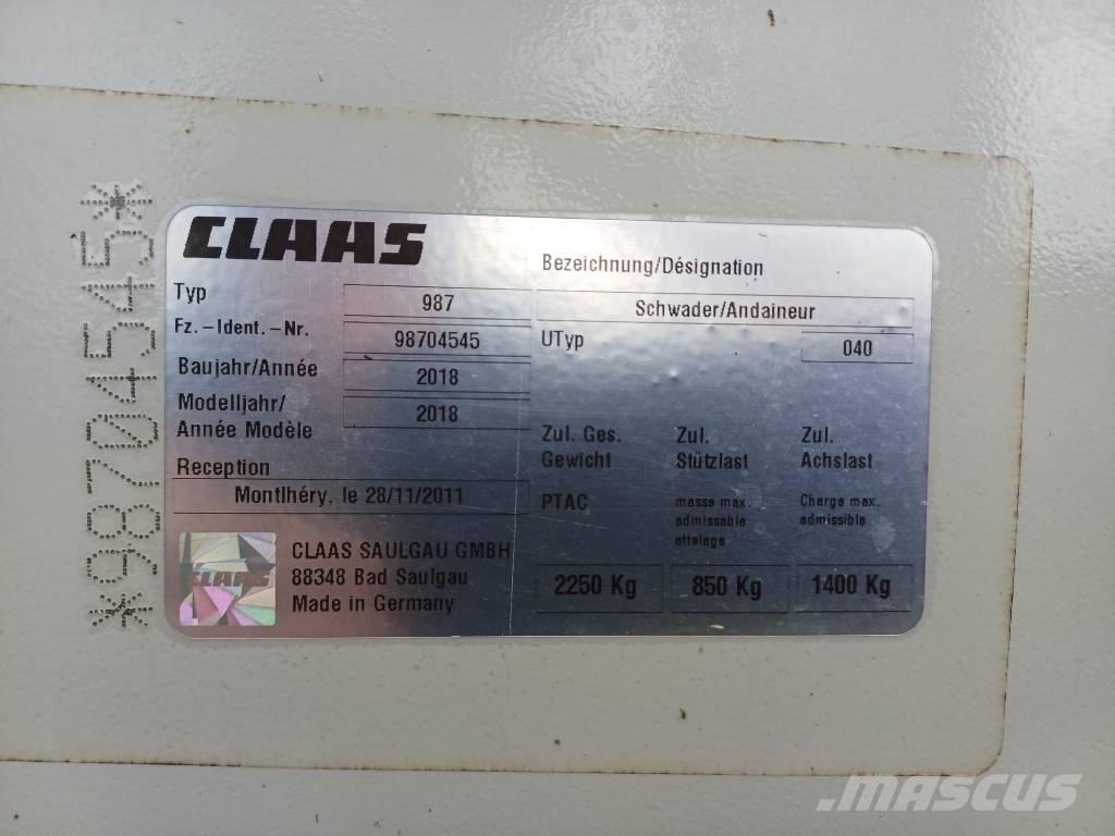 CLAAS Liner 2800 堆草機