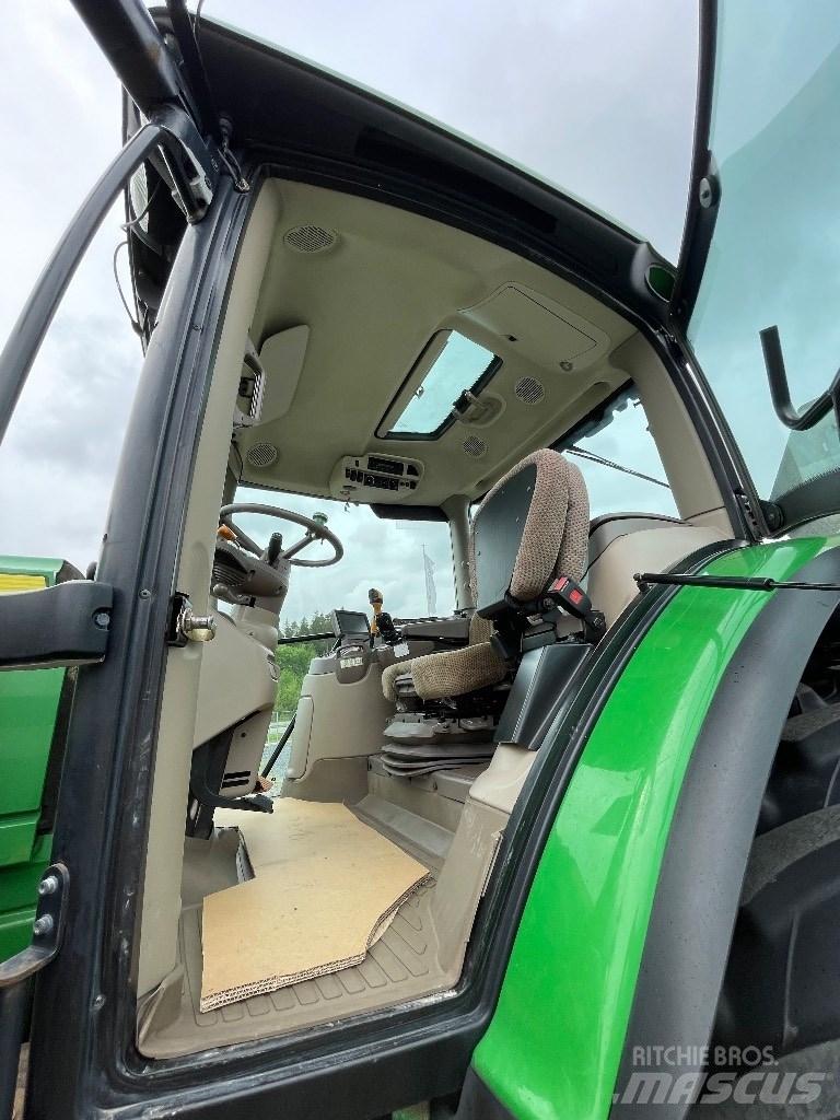 John Deere 6210 R 曳引機