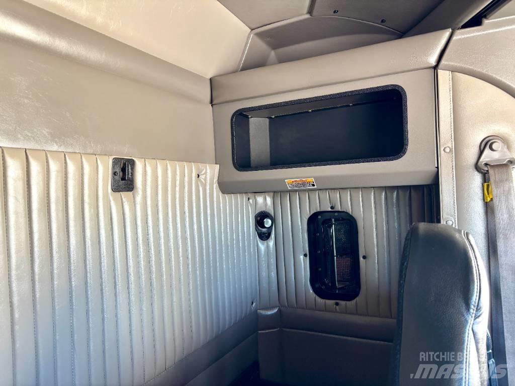 Kenworth T 800 曳引機組件
