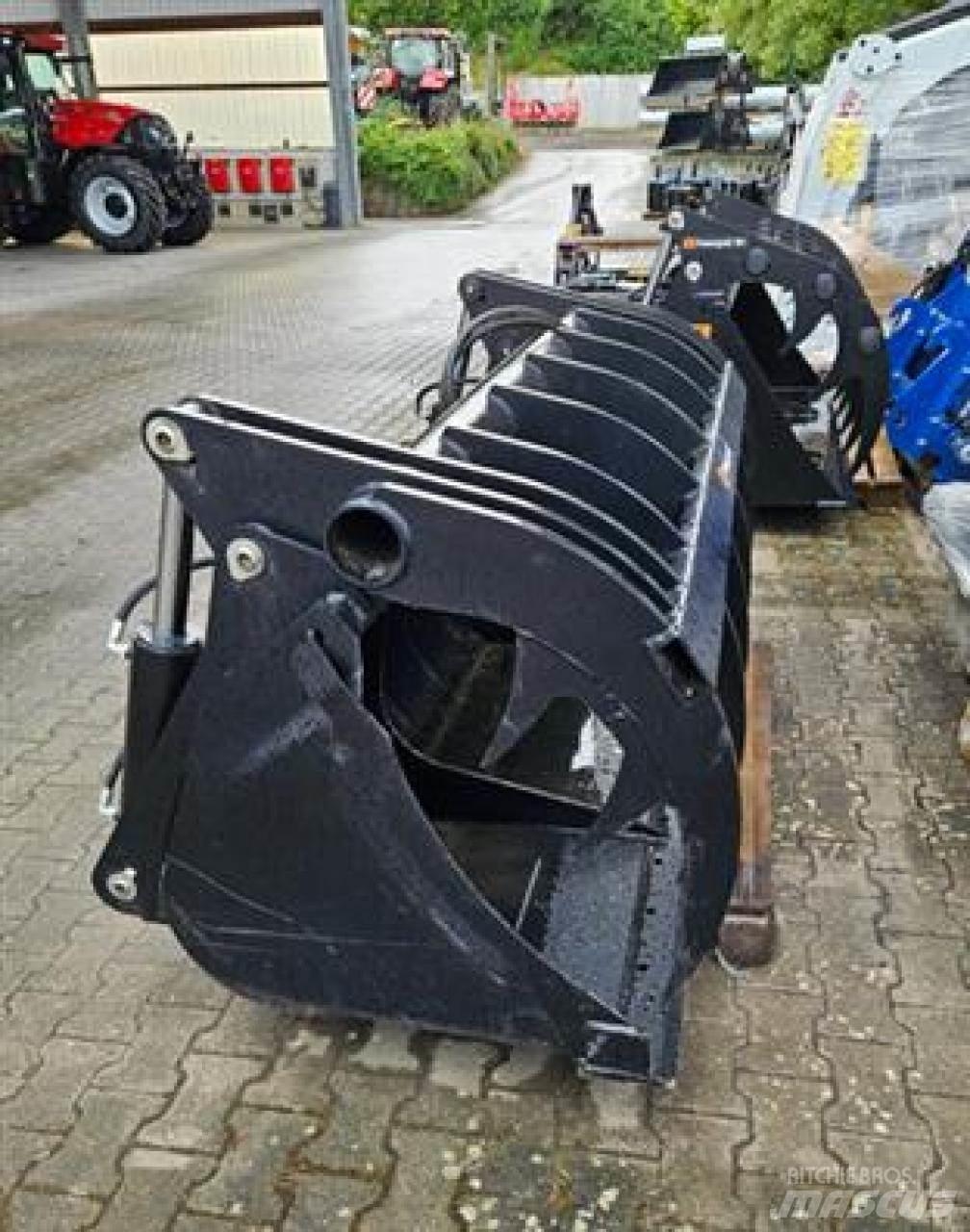 Ålö Powergrab 210 曳引機