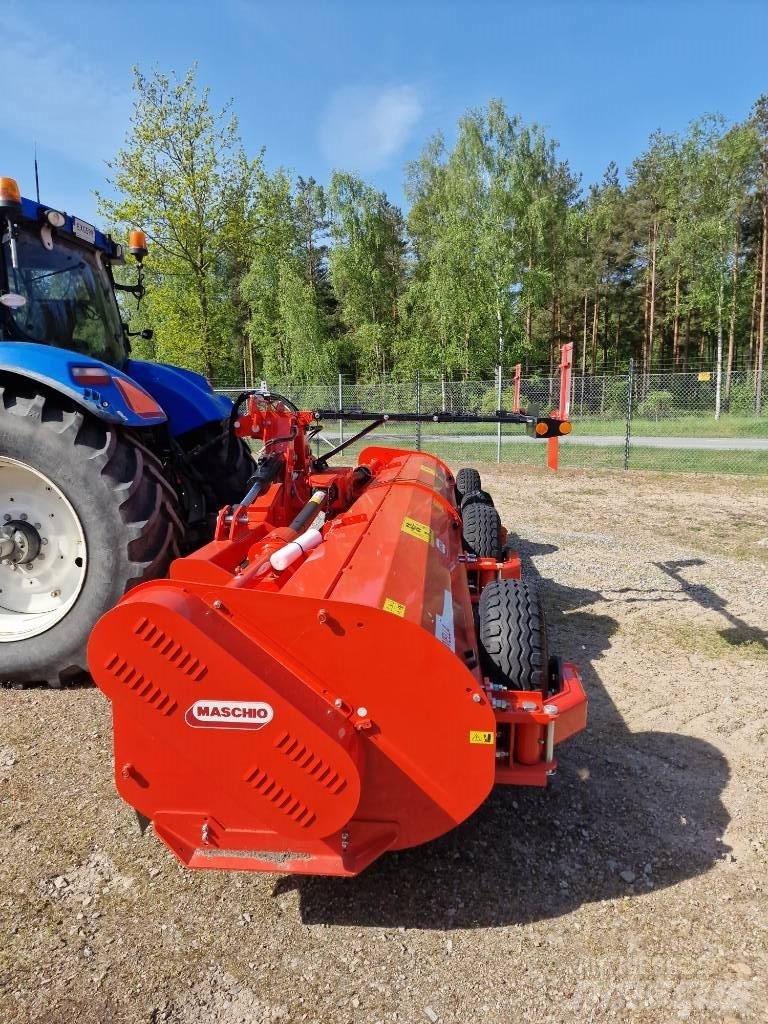 Maschio Gemella 620 莖葉去葉機