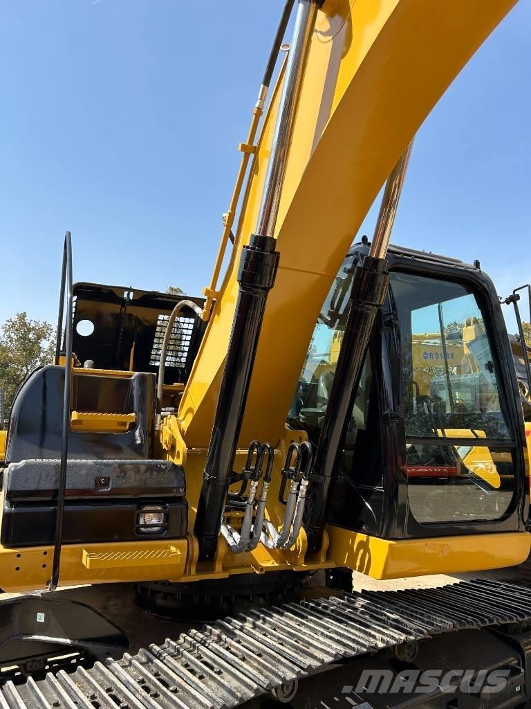 CAT 323 D 履帶式 挖土機/掘鑿機/挖掘機