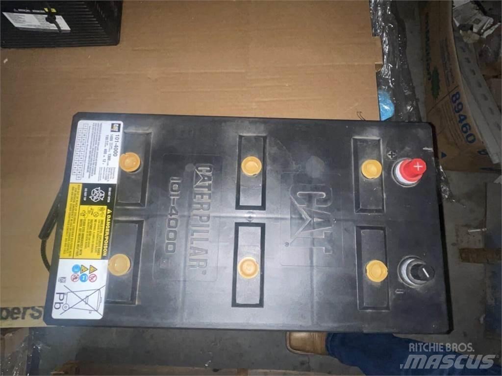 CAT 8D 其他組件