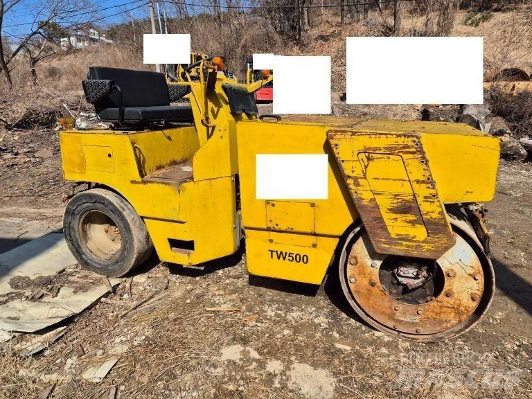 Sakai TW 500 雙輪滾壓機