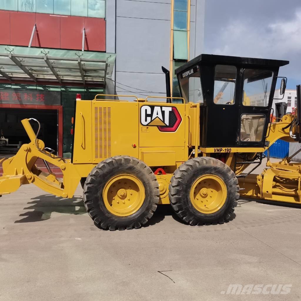 CAT 140k 平土機
