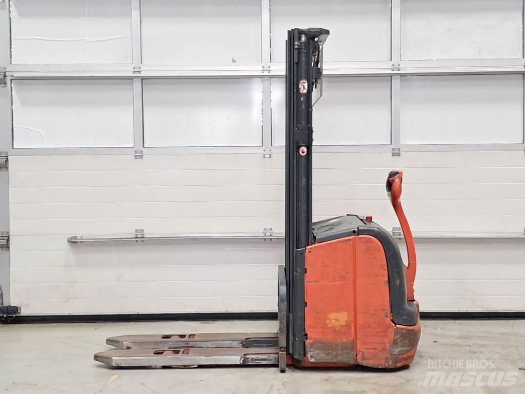 Linde L14 行走控制式堆積機