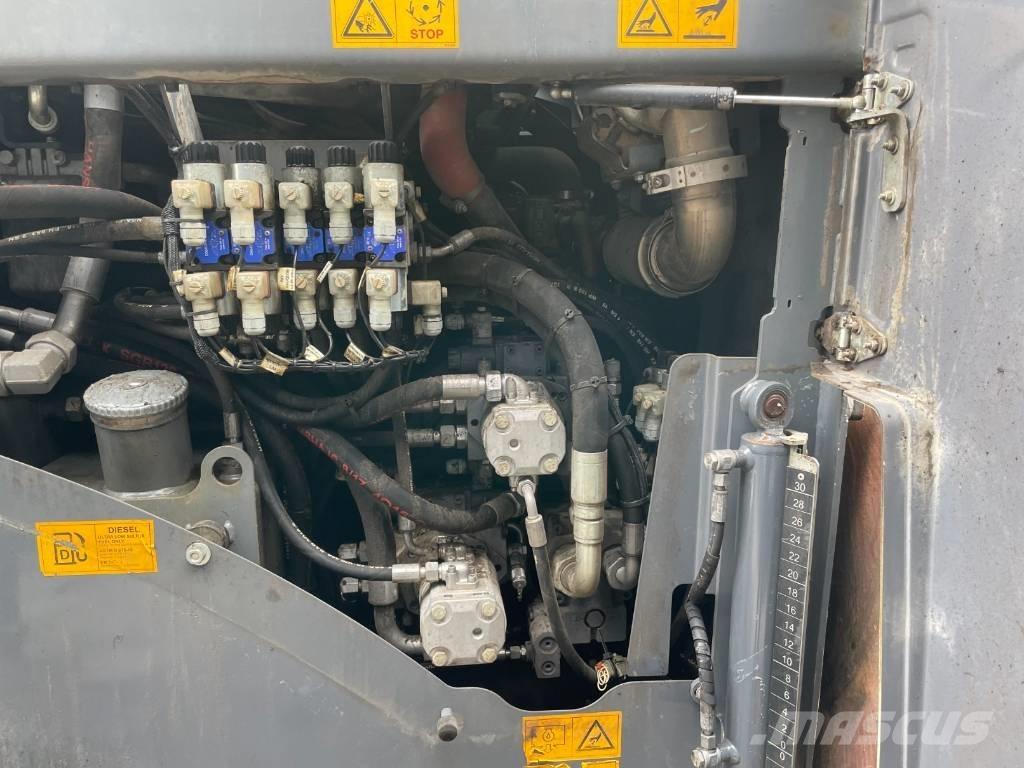 Vögele SUPER 800-3I 瀝青攤舖機/鋪路機