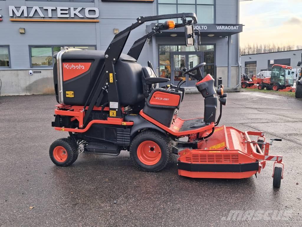Kubota FC3-261 騎乘式割草機