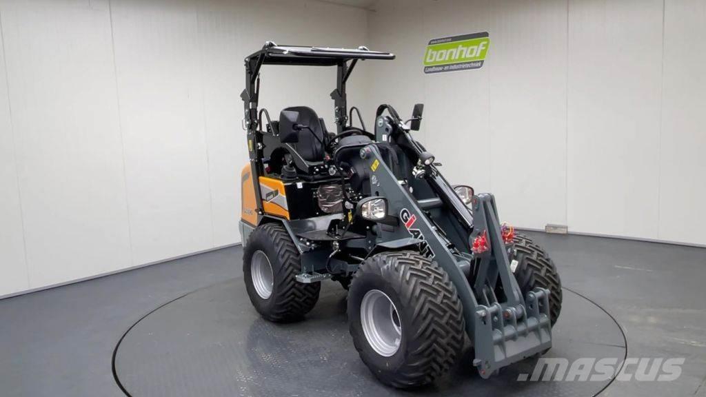 GiANT G2500 HD 輪胎式裝載機