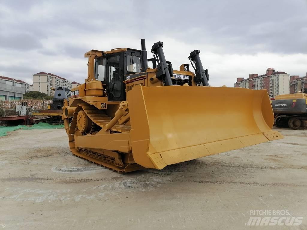 CAT D 8 R 履帶推土機