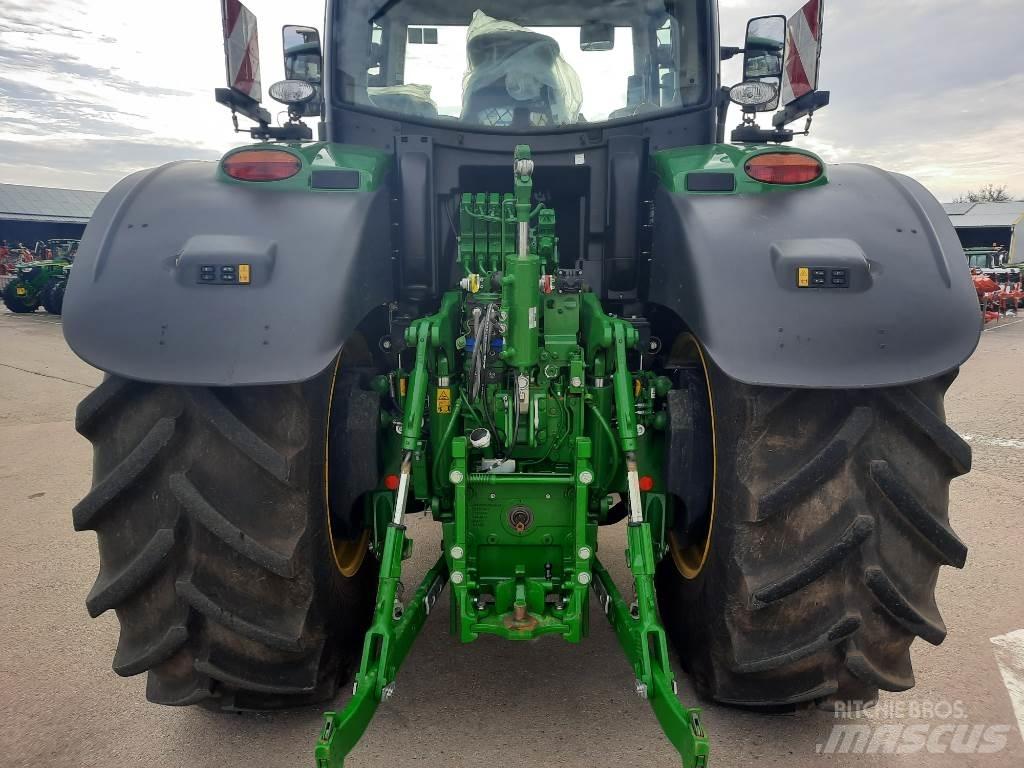 John Deere 6R230 曳引機