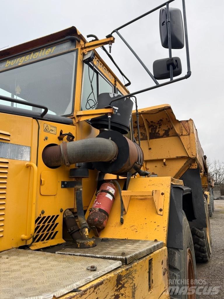 Volvo A 30 C 鉸接式起吊車