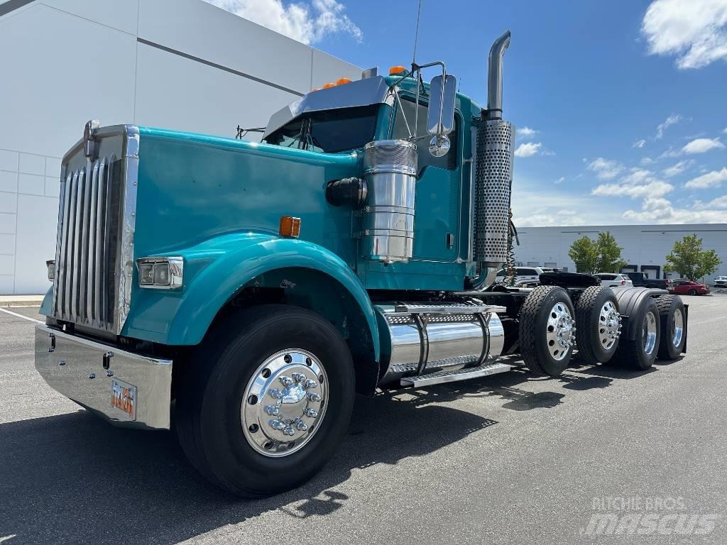 Kenworth W 900 曳引機組件