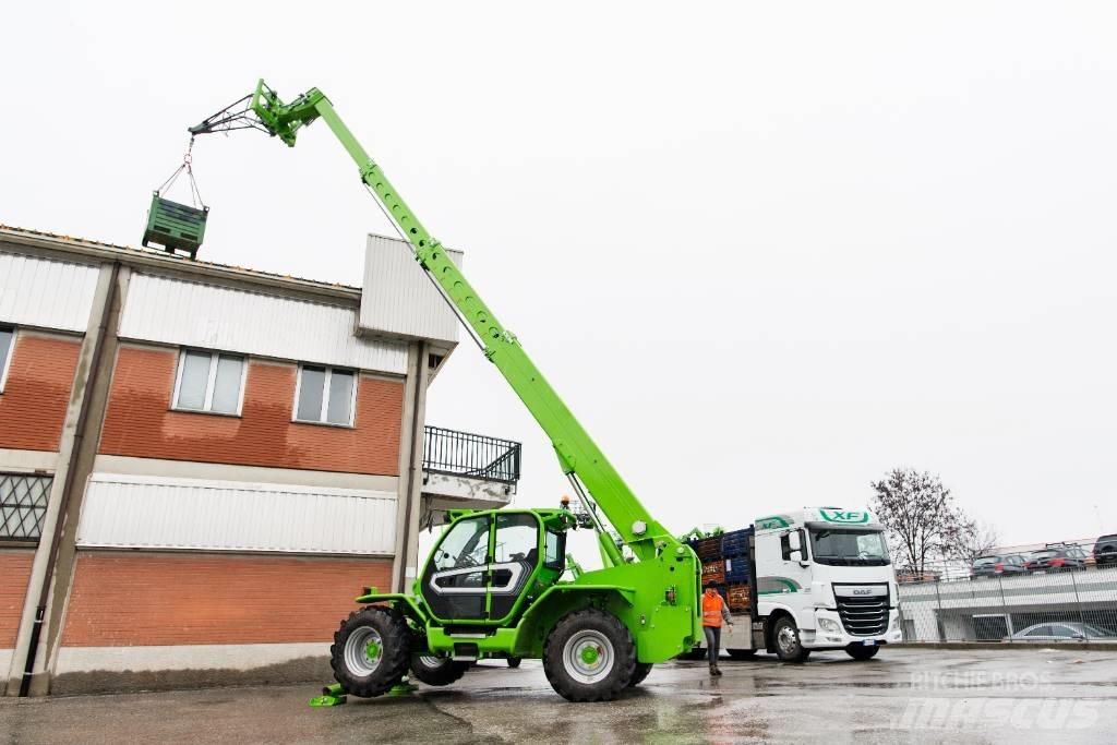 Merlo P50.18Plus 伸縮臂操作車