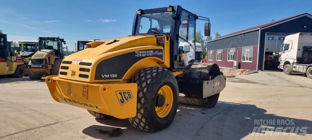 JCB VM 132 土壤壓實機