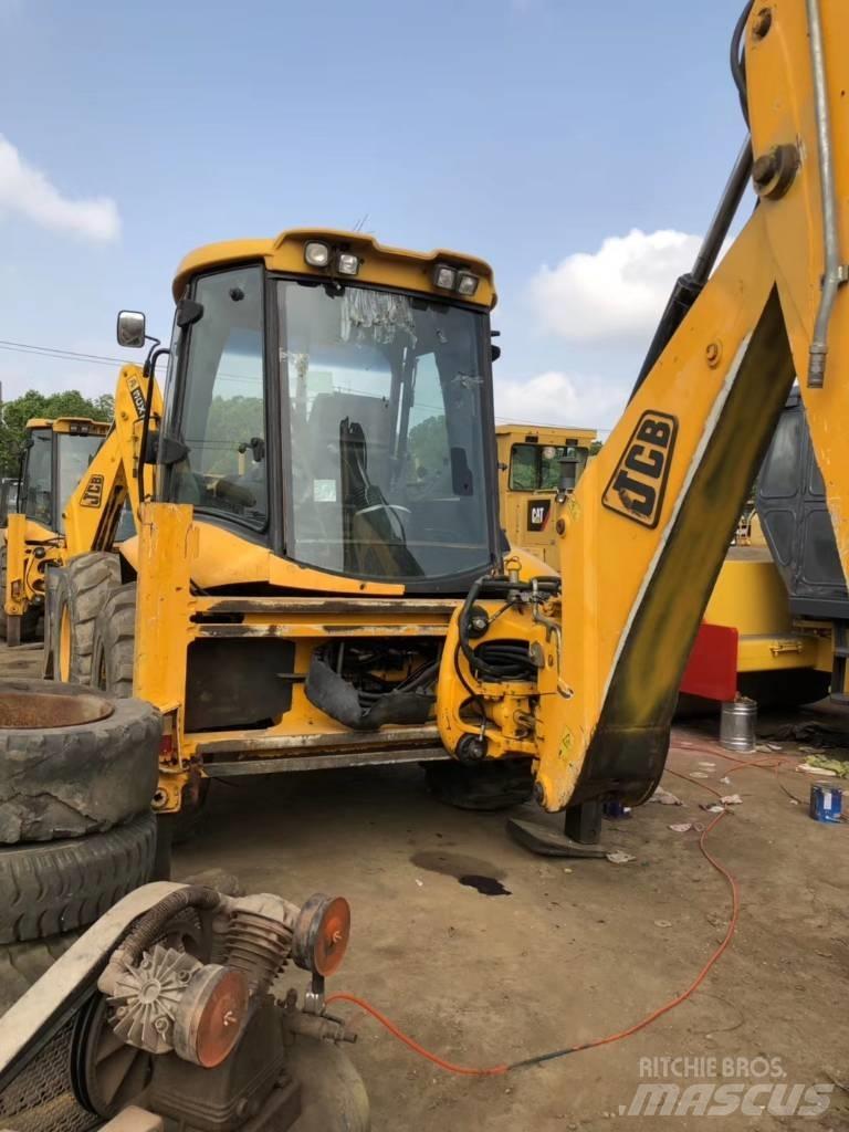 JCB 4 CX 反鏟裝載機