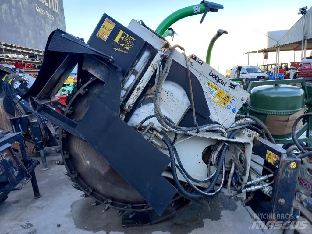 Simex T-600 掘溝機