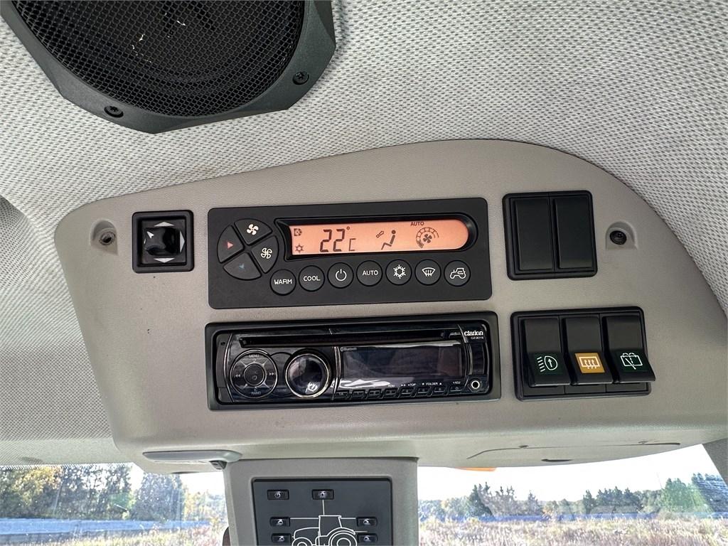 CLAAS Axion 840 曳引機