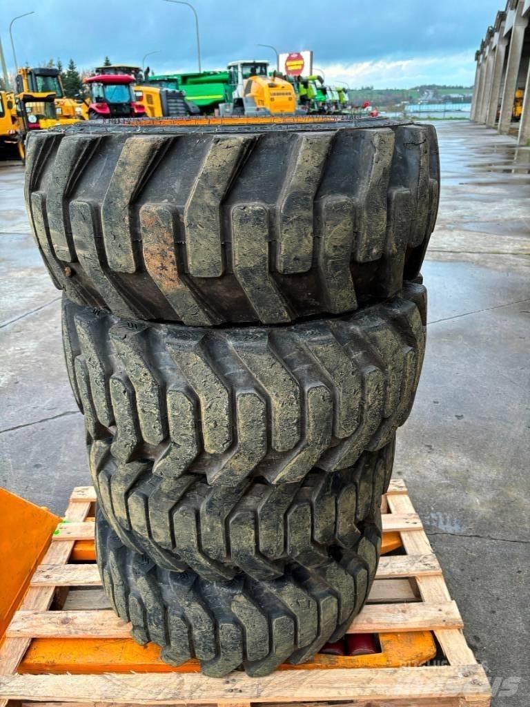 Alliance 12x16.5 輪胎、車輪和輪圈