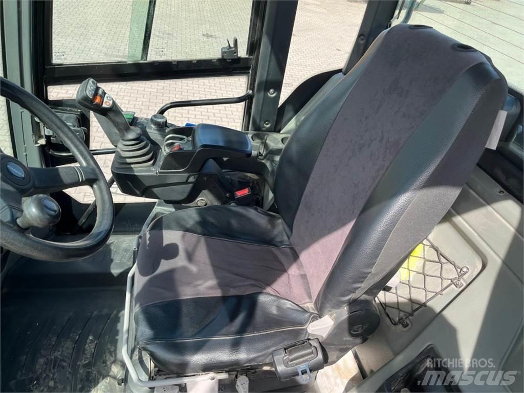 Kramer KL 55.8T 農業用伸縮臂裝載機