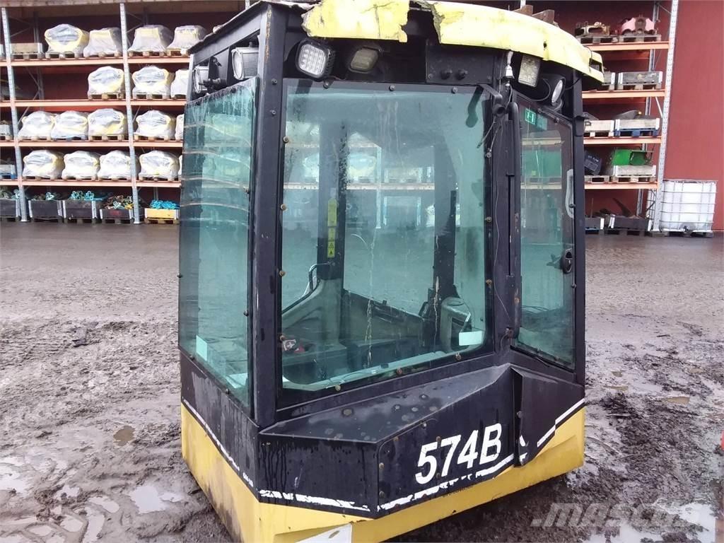 Eco Log 574b 駕駛室與內部