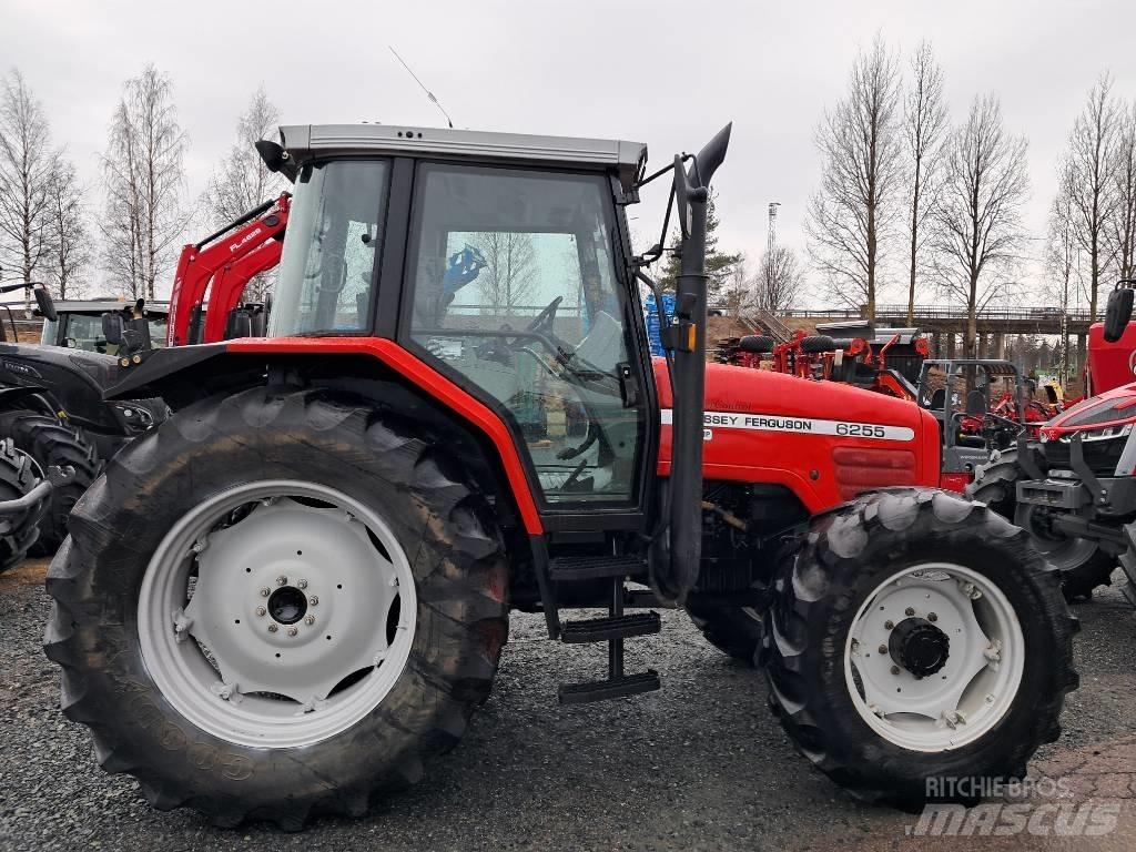 Massey Ferguson 6255 曳引機