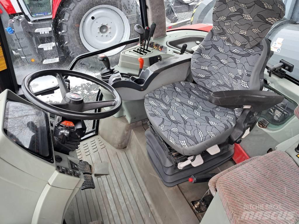 Massey Ferguson 6255 曳引機