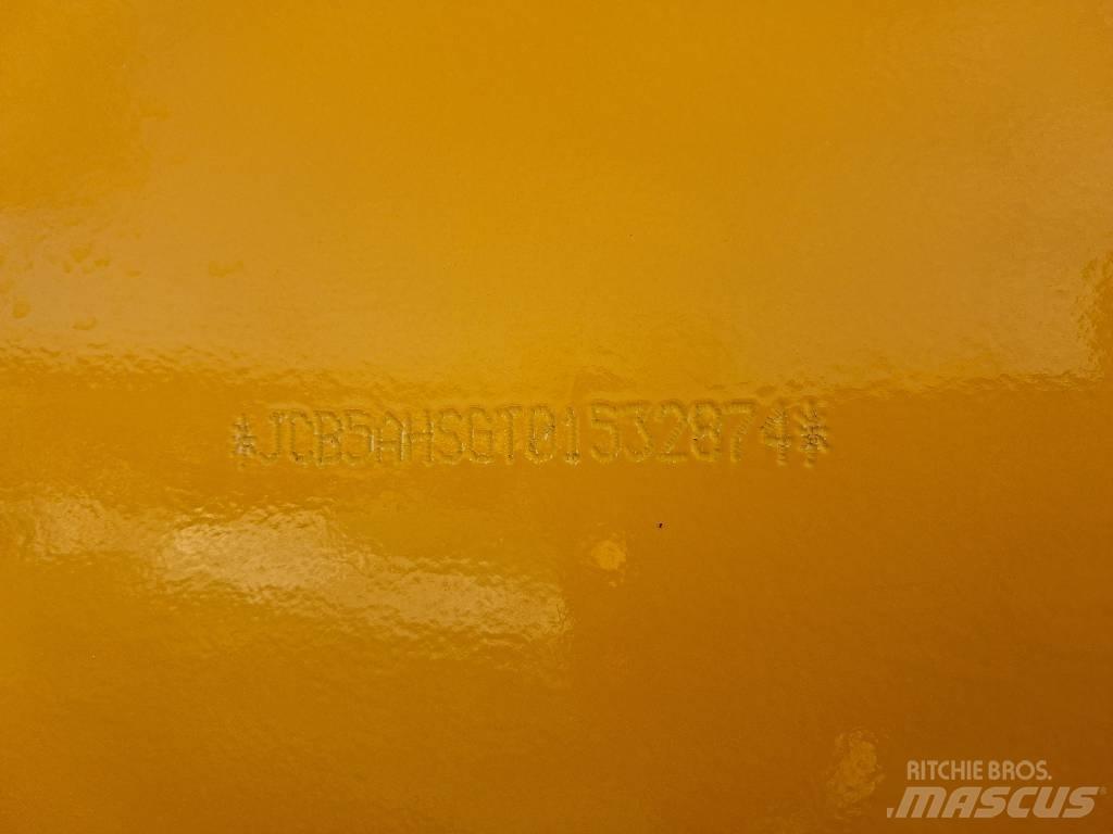 JCB 533-105 伸縮臂操作車