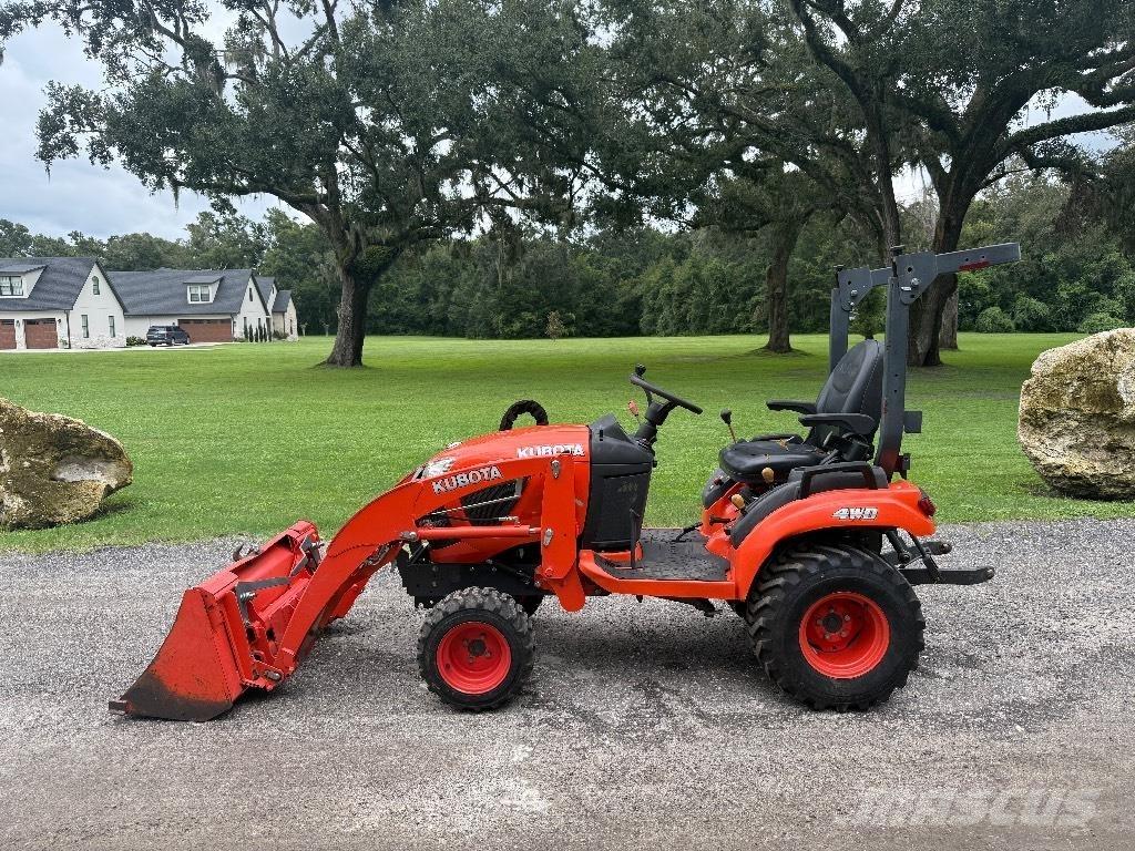 Kubota BX2380 曳引機